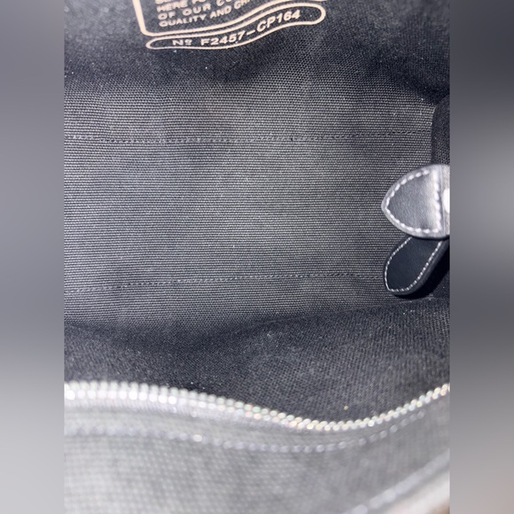 COACH Cargo Tote 26 Black Canvas Crossbody Bag - Excellent Condition - Picture 11 of 14